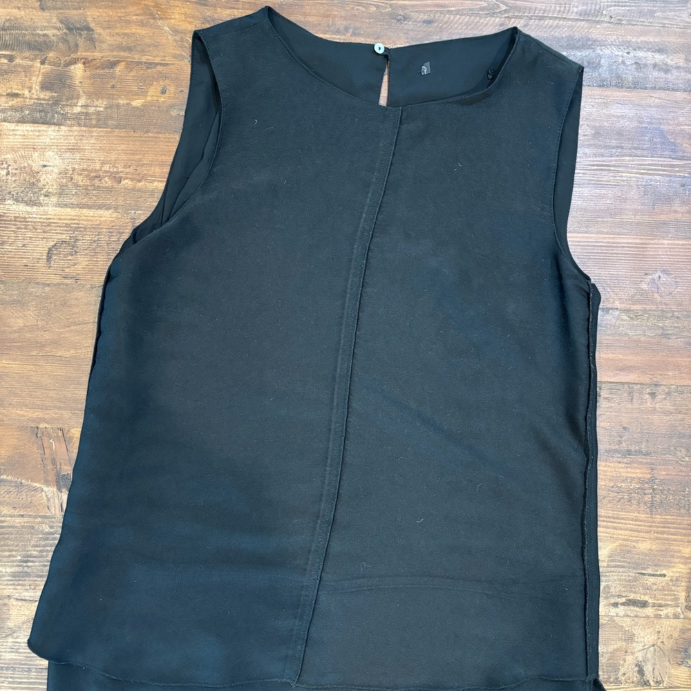Black Sleeveless Top